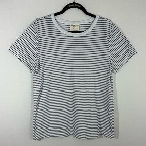 Mohnton 100% Recycled Material Black and White Striped T-Shirt Size Large
